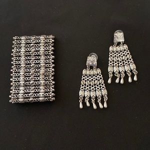 Silver/Small Rhinestone Bracelet and Earrings